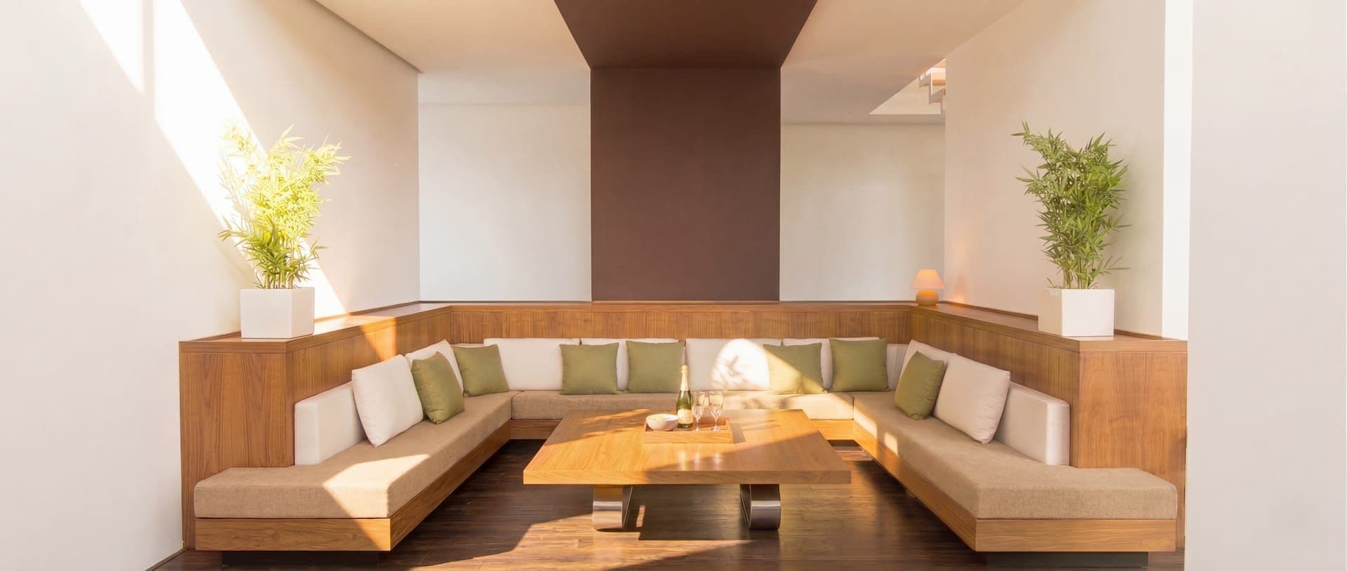 Architecture commerciale WAUQUIEZ à PORT-CAMARGUE (GARD) — projet d'architecte Reservoir Architecture, image 2