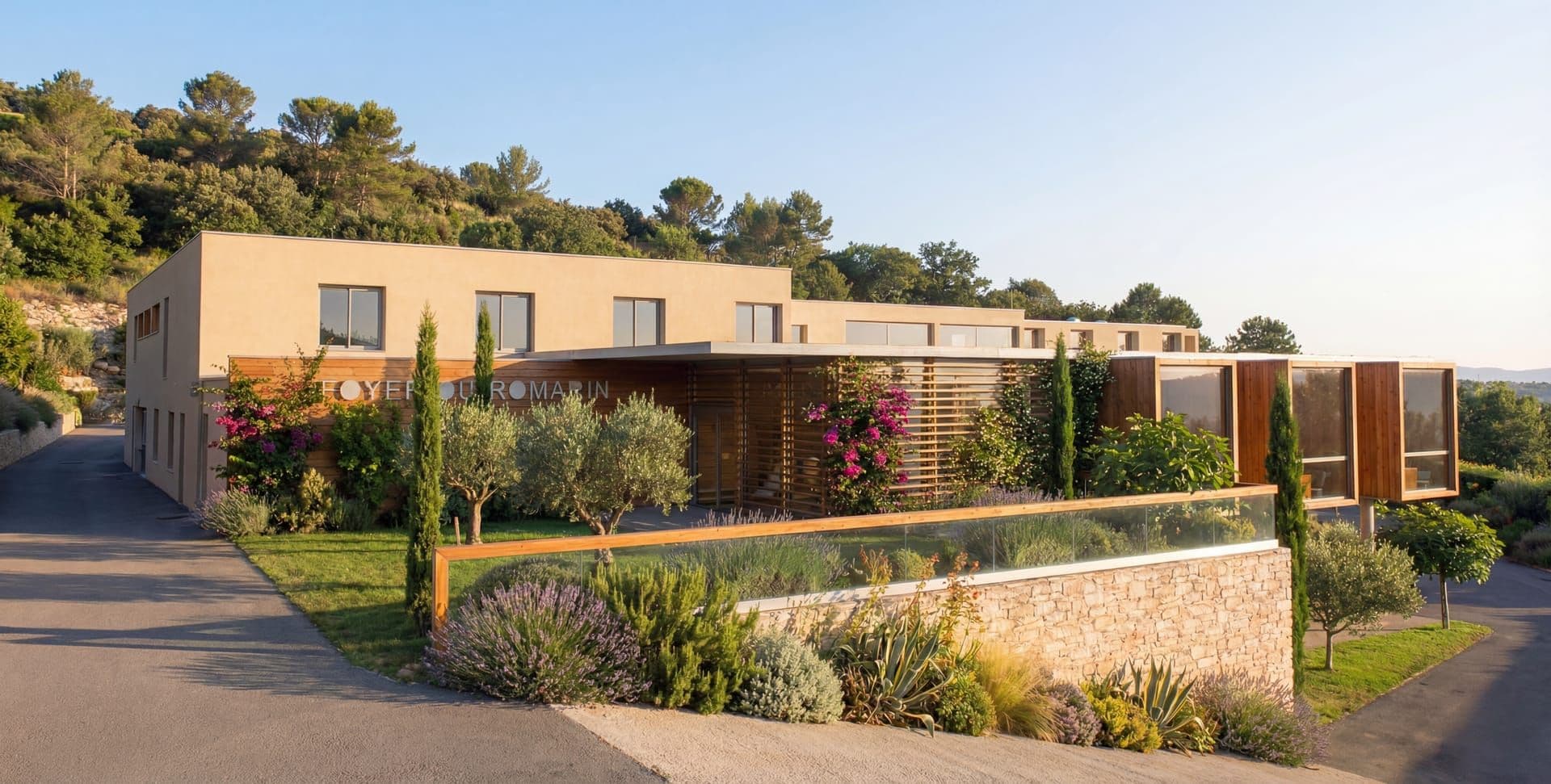 Équipement public MAISON DE RETRAITE à CLAPIERS (34) — projet d'architecte Reservoir Architecture, image 1