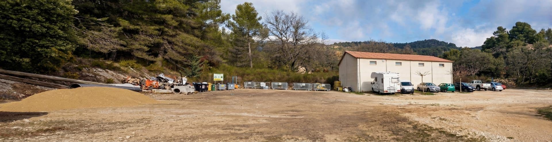 Équipement public CENTRE DE PREMIERE INTERVENTION - CPI à CUCURRON (84) — projet d'architecte Reservoir Architecture, image 5