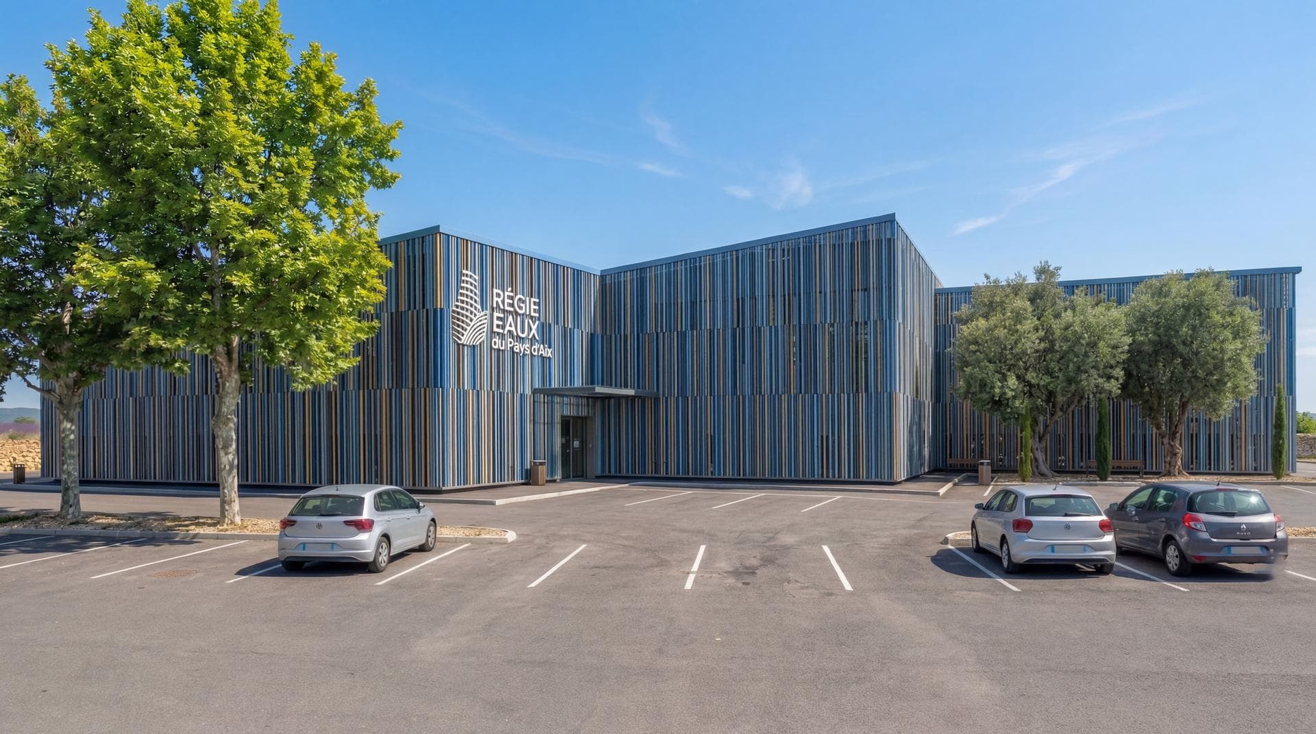 Équipement public REGIE DES EAUX à AIX EN PROVENCE (13) — projet d'architecte Reservoir Architecture, image 2